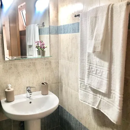 Armonia Apartment *